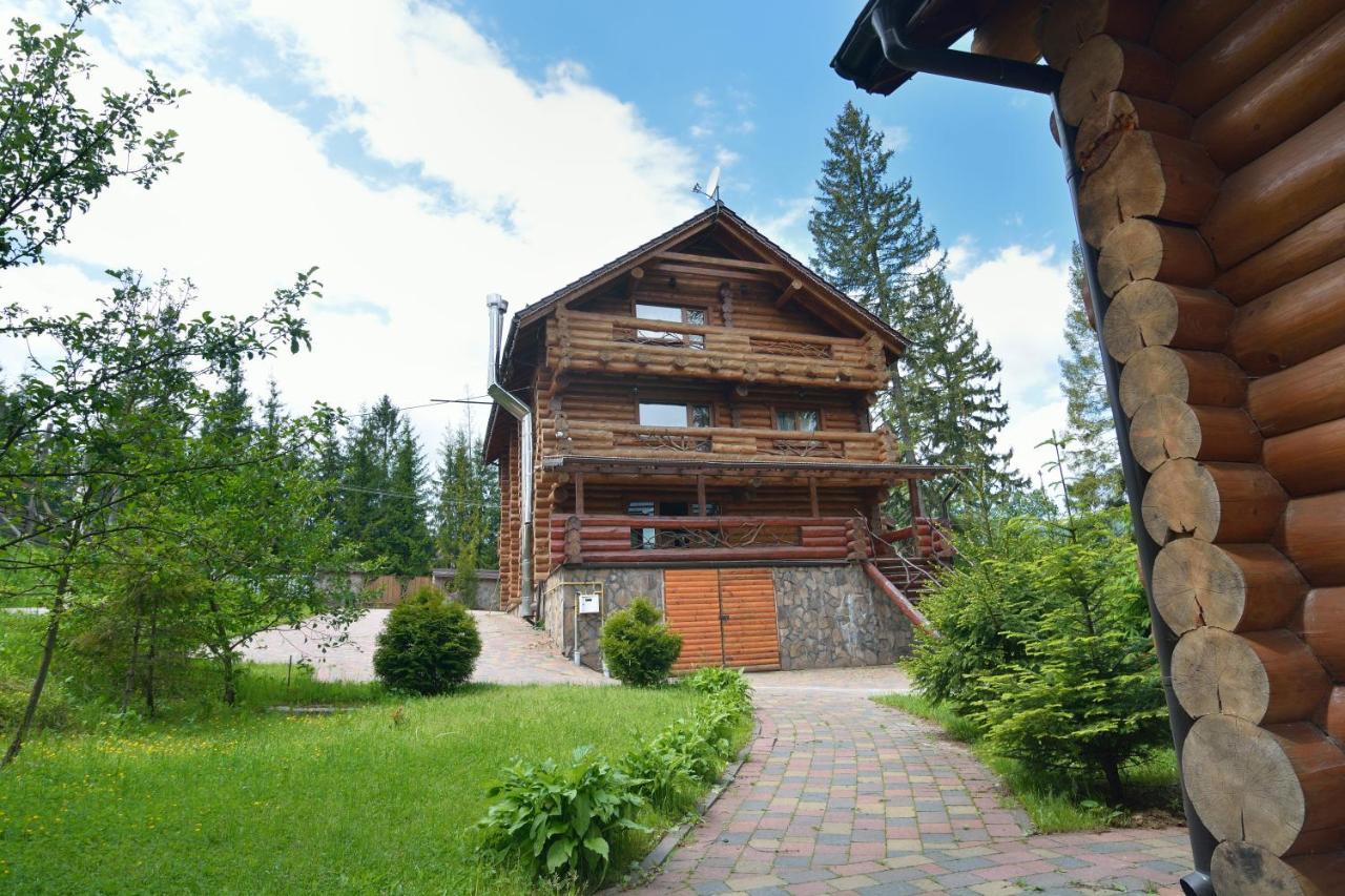Guest house Drin-Lux-Cotteges Slavske
